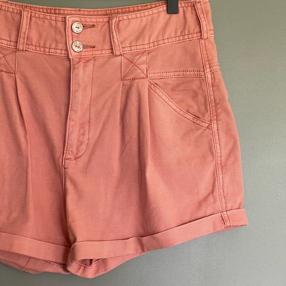 Anthropologie Pilcro Relaxed Pleat Shorts Size 29 Pink High Waist Pleated Cuffed - Picture 10 of 16